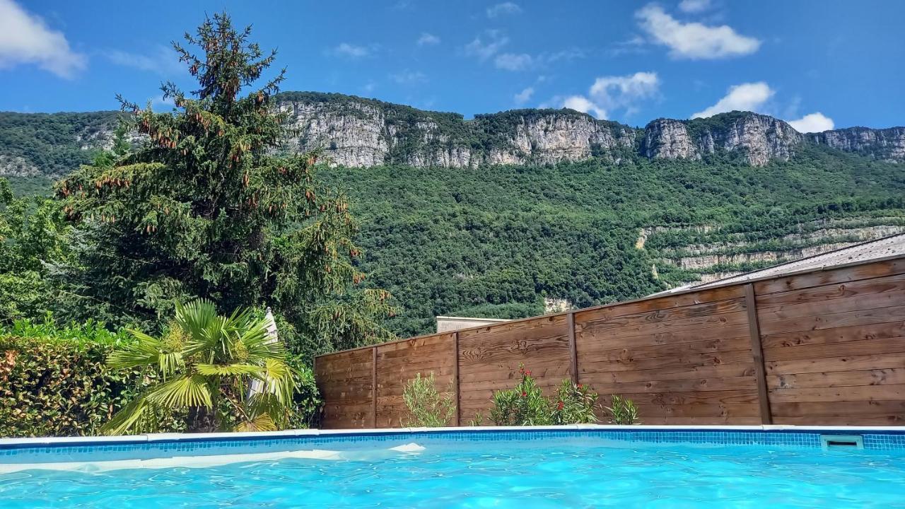 Maison Avec Piscine Entre Chartreuse Et Vercors La Buisse Dış mekan fotoğraf