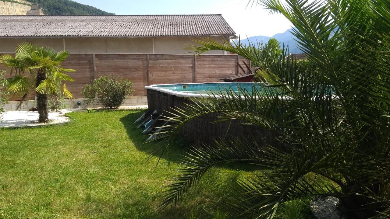 Maison Avec Piscine Entre Chartreuse Et Vercors La Buisse Dış mekan fotoğraf
